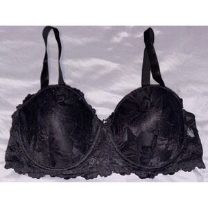 Daisy Fuentes Full Figure Black Lace Demi Push-up Underwire Bra, Size 40D